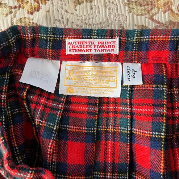 STUNNING Pendleton wool skirt - Picture 2 of 4